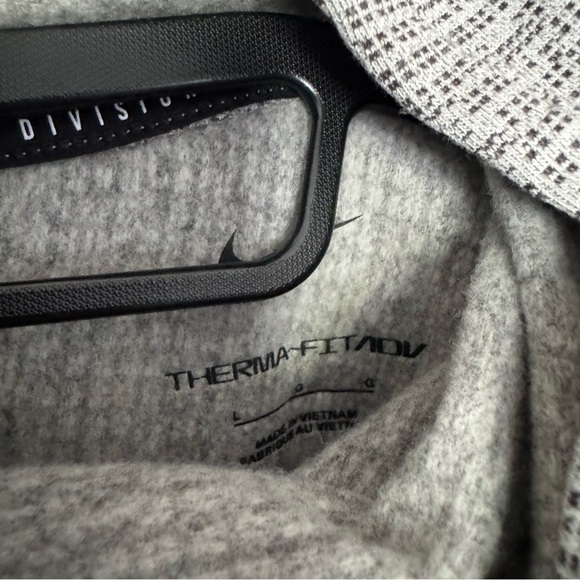 Nike Therma-Fit ADV Run Division Pinnacle Running Hoodie - Picture 8 of 11